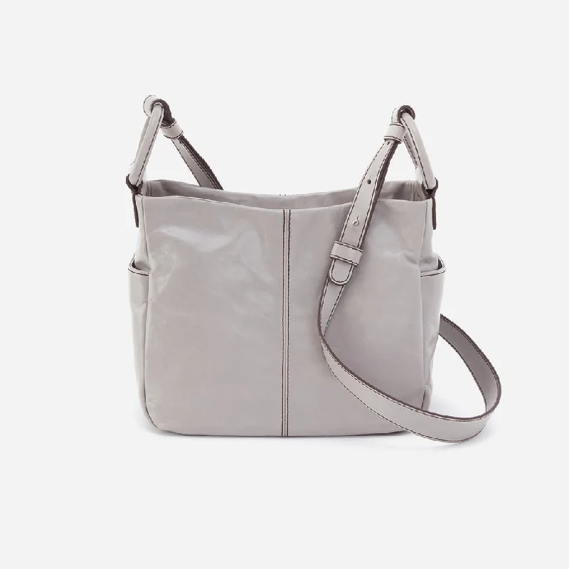 Hobo : Sheila Crossbody in Polished Leather - Light - Light Grey